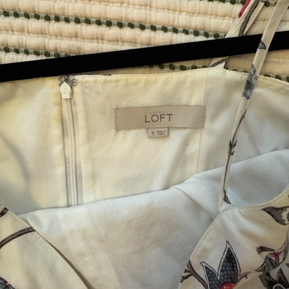 Floral Linen/Cotton Loft Summer Dress - Picture 3 of 6